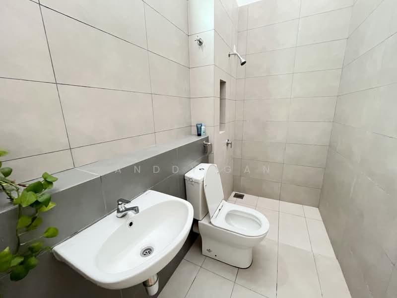 2-storey Terraced House for Rent in Telok Panglima Garang (Selangor) - Anddy Gan - Bathroom - PropertyGuru.com.my