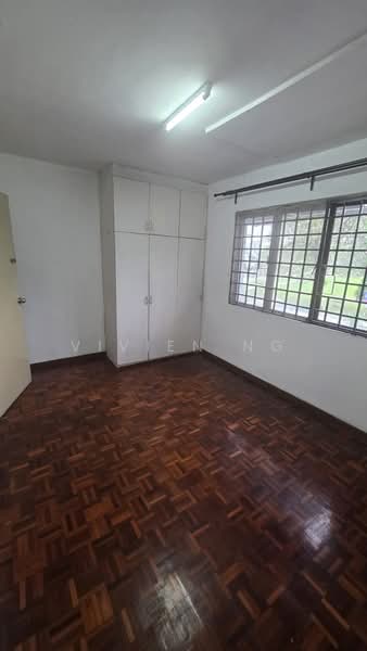 Rumah Teres 3-Tingkat untuk Dijual di Taman Putra (Ampang) - Vivien Ng - Bedroom - PropertyGuru.com.my