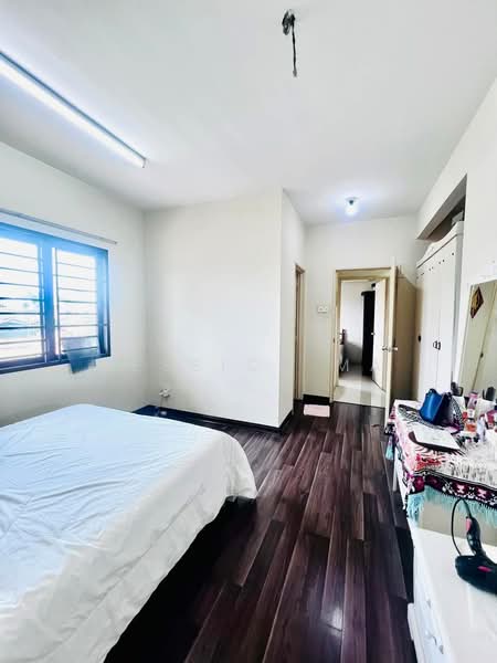 Apartment for Rent at Larkin Residence (Phase One) - Jessica Ma - Bedroom - PropertyGuru.com.my