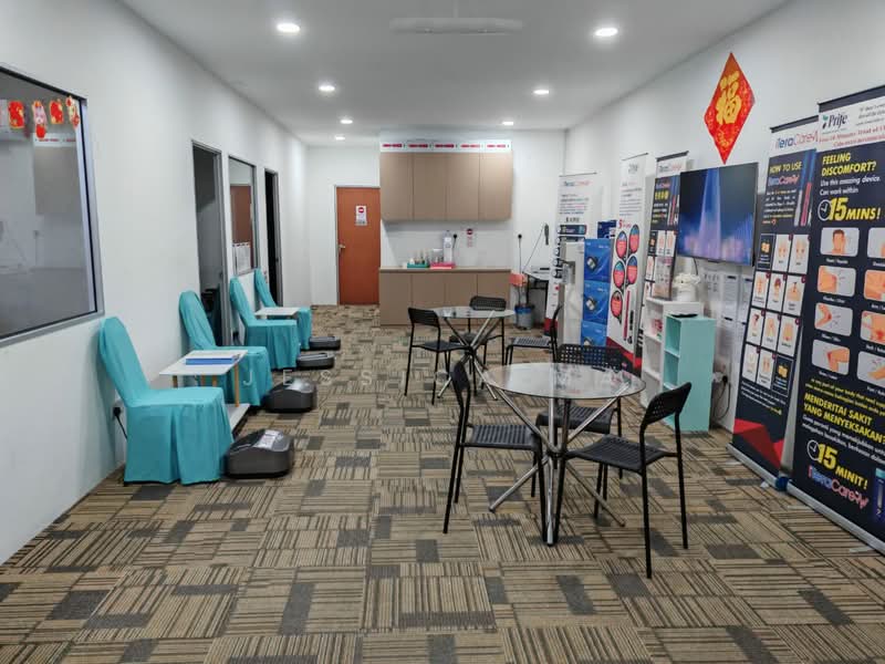 Shop for Rent in Taman Molek (Johor Bahru) - Jessica Ma - Interior - PropertyGuru.com.my