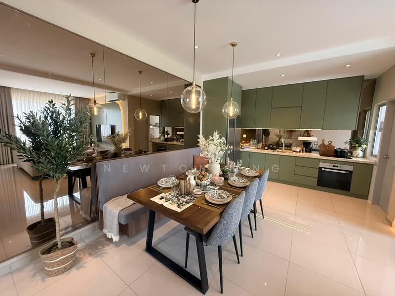 Townhouse for Sale in Sepang (Selangor) - Newton Ong - Dining Room - PropertyGuru.com.my