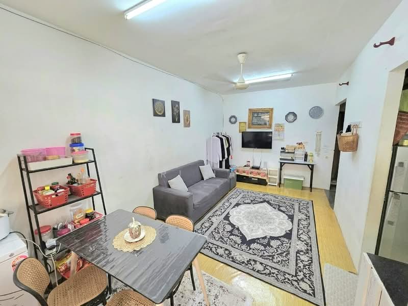 Flat for Sale at Pangsapuri Seroja - Hairi Halim - PropertyGuru.com.my