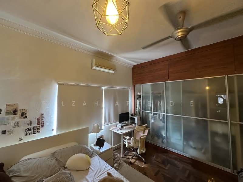 Rumah Teres 2-Tingkat untuk Dijual di Putra Heights (Subang Jaya) - Filzah Affendie - Bedroom - PropertyGuru.com.my