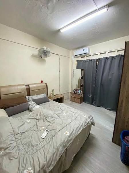 Rumah Flat untuk Dijual di Meranti - Jasz Ong - Bedroom - PropertyGuru.com.my