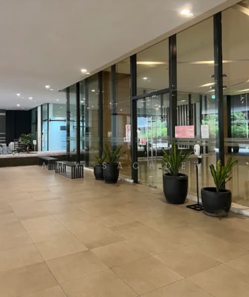 Service Residence for Sale at Southlink - Amy Sachdev - Entrance - PropertyGuru.com.my