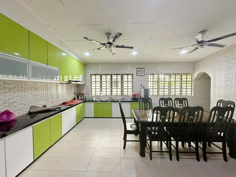 1-storey Terraced House for Sale in Taman Ria Jaya (Sungai Petani) - Henry Ng - Kitchen - PropertyGuru.com.my