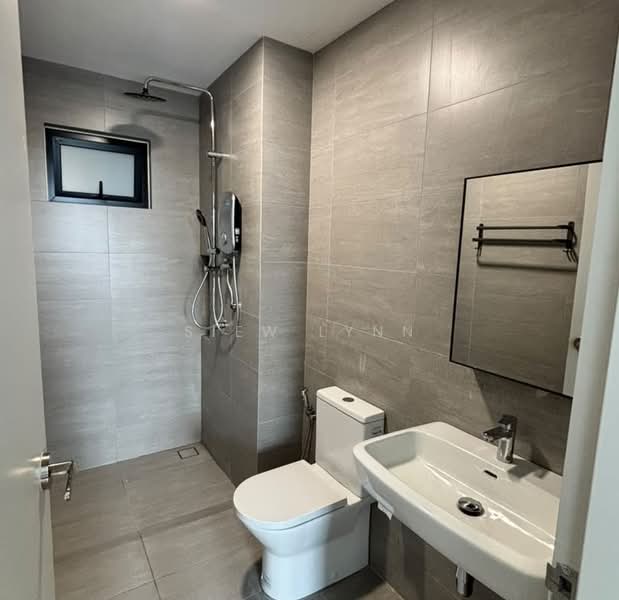Kediaman Servis untuk Disewa di Residensi Ava @ Kiara Bay - Siew Lynn - Bathroom - PropertyGuru.com.my