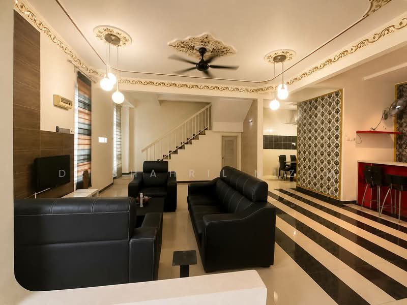 Rumah Kluster untuk Dijual di Bandar Saujana Putra (Jenjarom) - Dr Shahril Nizam - Living Room - PropertyGuru.com.my