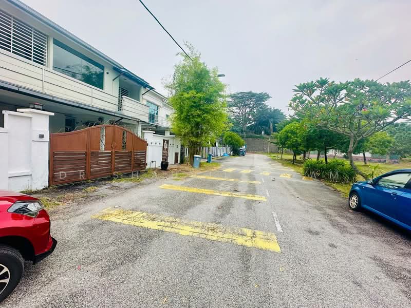 Rumah Kluster untuk Dijual di Bandar Saujana Putra (Jenjarom) - Dr Shahril Nizam - Exterior - PropertyGuru.com.my