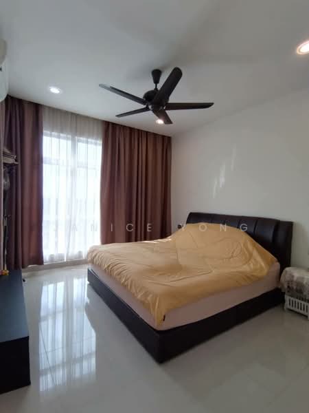 Service Residence for Sale at D'Tasek Residences (Tasek Impian) - Janice Yong - Bedroom - PropertyGuru.com.my