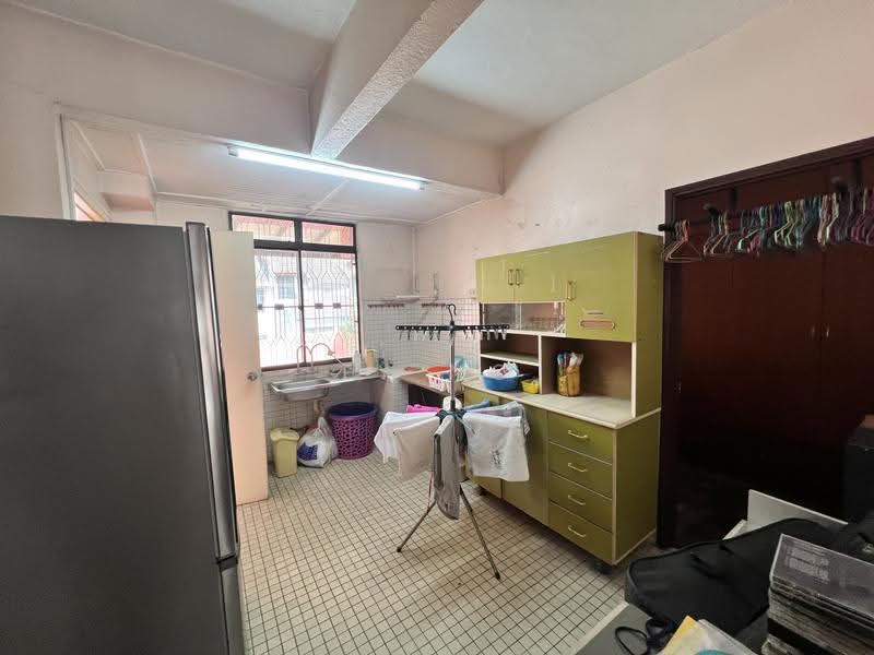 2-storey Terraced House for Sale in Subang Jaya (Selangor) - TY Ng - Kitchen - PropertyGuru.com.my