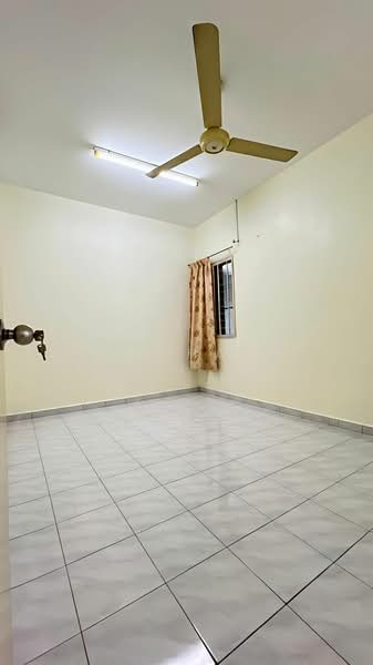 Pangsapuri untuk Dijual di Villa Batu Bukit - Ms Chang - PropertyGuru.com.my
