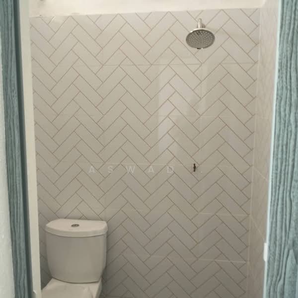Rumah Teres 1-Tingkat untuk Dijual di Taman Sepadu (Tasek Gelugor) - Aswad . - Bathroom - PropertyGuru.com.my