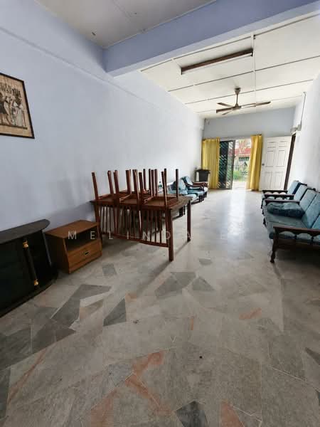 Rumah Teres 1-Tingkat untuk Dijual di Kangkar Pulai (Skudai) - Melinda Ee - Living Room - PropertyGuru.com.my