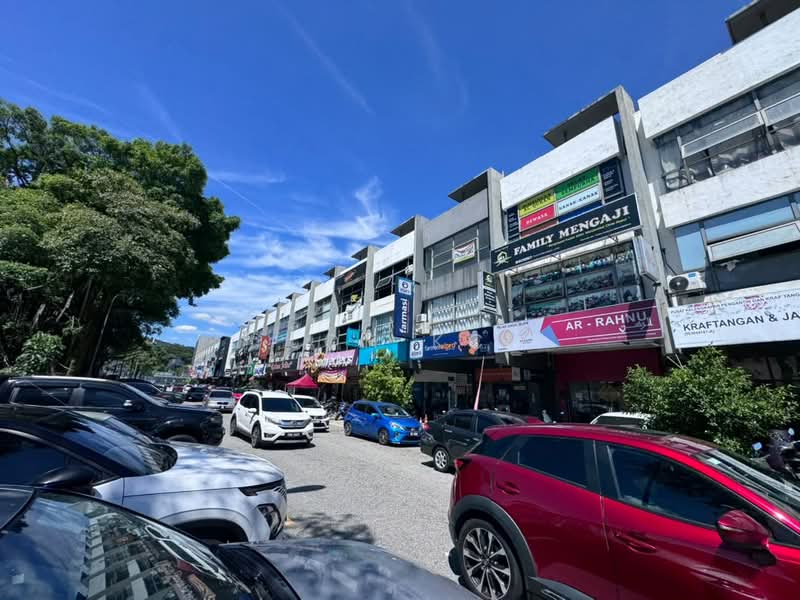 Shop / Office for Rent in Taman Tasik Damai (Sungai Besi) - Loh KC - Exterior - PropertyGuru.com.my