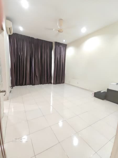 Rumah Teres 2-Tingkat untuk Dijual di Setia Alam (Selangor) - Darren Go - PropertyGuru.com.my