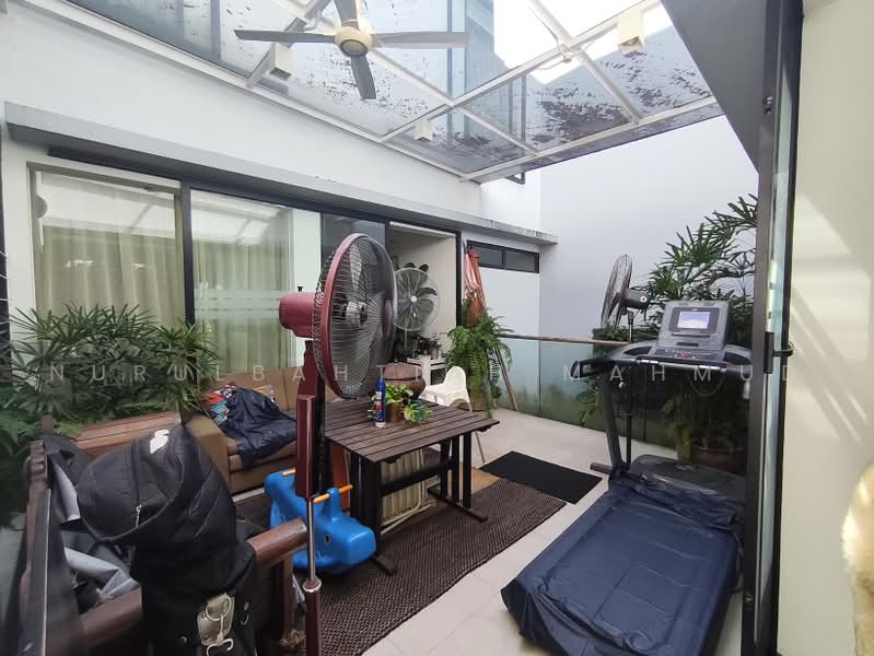 3-storey Terraced House for Sale in Taman Melawati (Ulu Kelang) - Nurulbahtiah Mahmud - Balcony - PropertyGuru.com.my