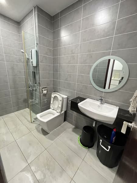 Kediaman Servis untuk Disewa di Paragon Residences @ Straits View - Jessica Ma - Bathroom - PropertyGuru.com.my