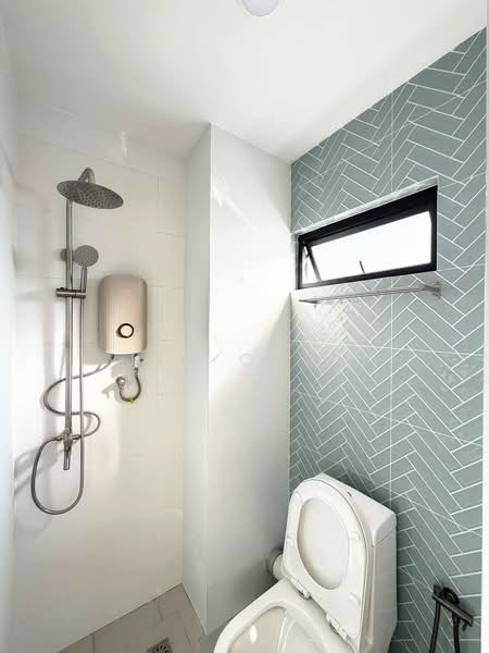 Pangsapuri untuk Dijual di Sri Ivori Apartment - Jen Choo - Bathroom - PropertyGuru.com.my