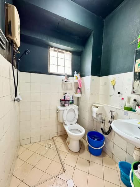 Apartment for Sale at Perdana Puri - Alison Chiu - Bathroom - PropertyGuru.com.my