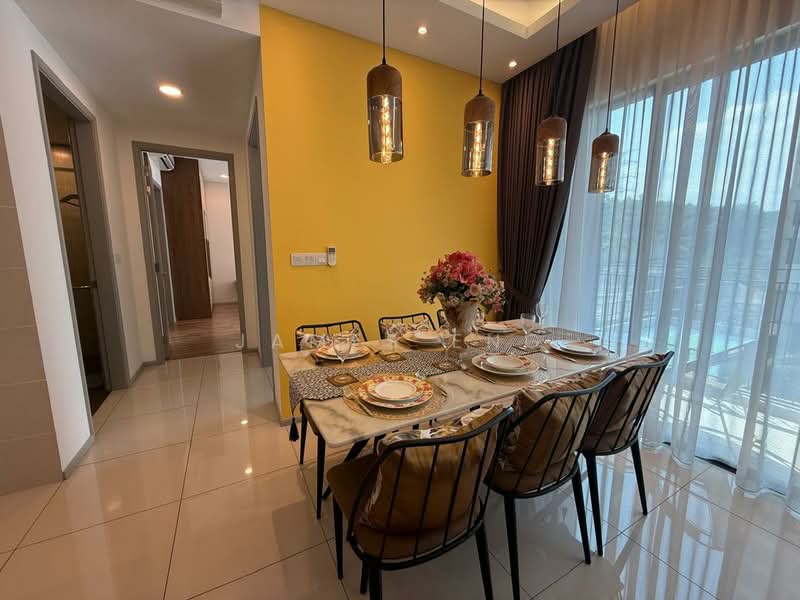 Kondominium untuk Dijual di Sunway Mont Residences - James Eng - Dining Room - PropertyGuru.com.my