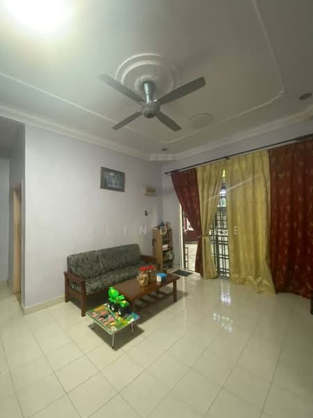 Rumah Teres 1-Tingkat untuk Dijual di Taman Pulai Indah (Johor Bahru) - Melinda Ee - Living Room - PropertyGuru.com.my