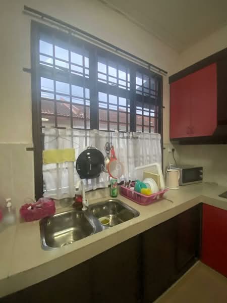 Rumah Teres 1-Tingkat untuk Dijual di Taman Pulai Indah (Johor Bahru) - Melinda Ee - Kitchen - PropertyGuru.com.my