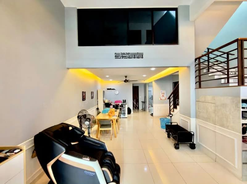 Rumah Teres 3-Tingkat untuk Dijual di TTDI Grove (Kajang) - Soon Sheng - Living Room - PropertyGuru.com.my
