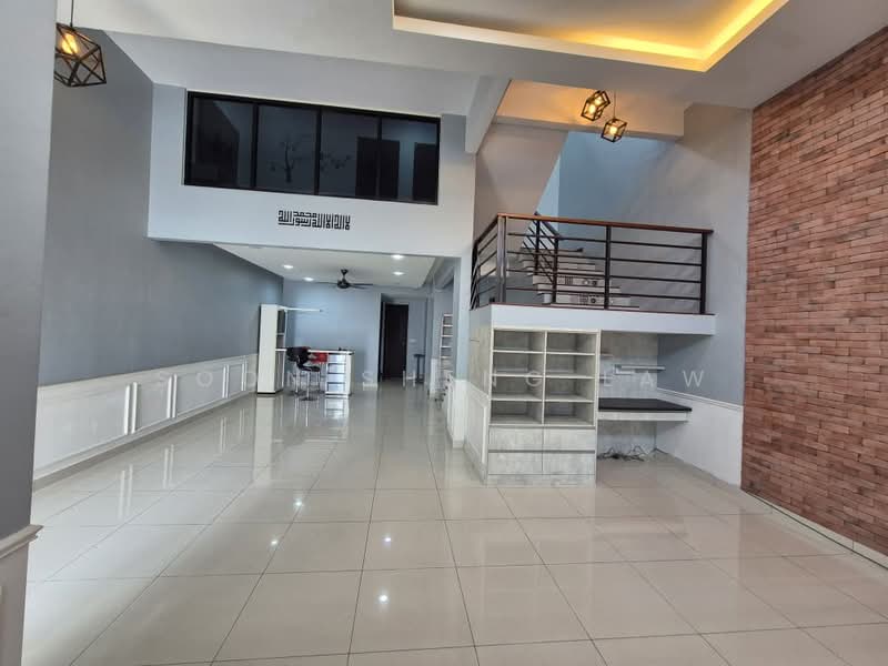 Rumah Teres 3-Tingkat untuk Dijual di TTDI Grove (Kajang) - Soon Sheng - Living Room - PropertyGuru.com.my