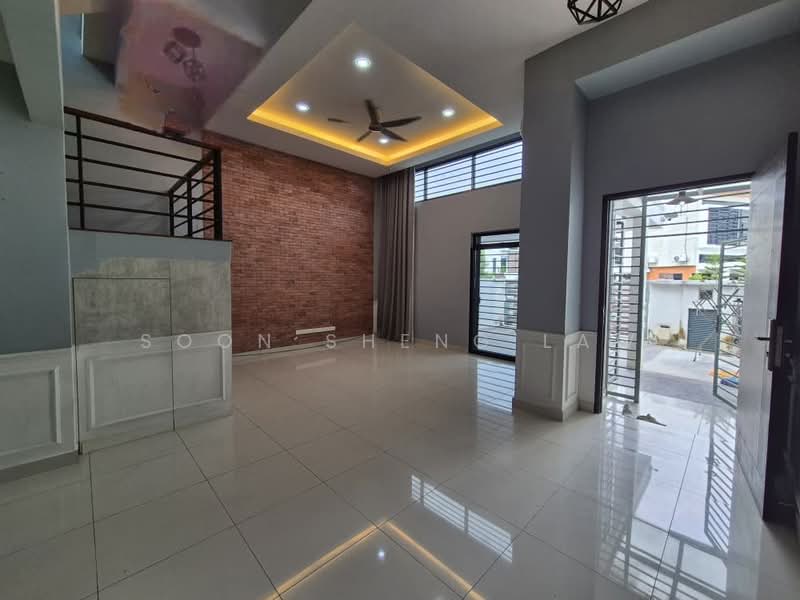 Rumah Teres 3-Tingkat untuk Dijual di TTDI Grove (Kajang) - Soon Sheng - Living Room - PropertyGuru.com.my