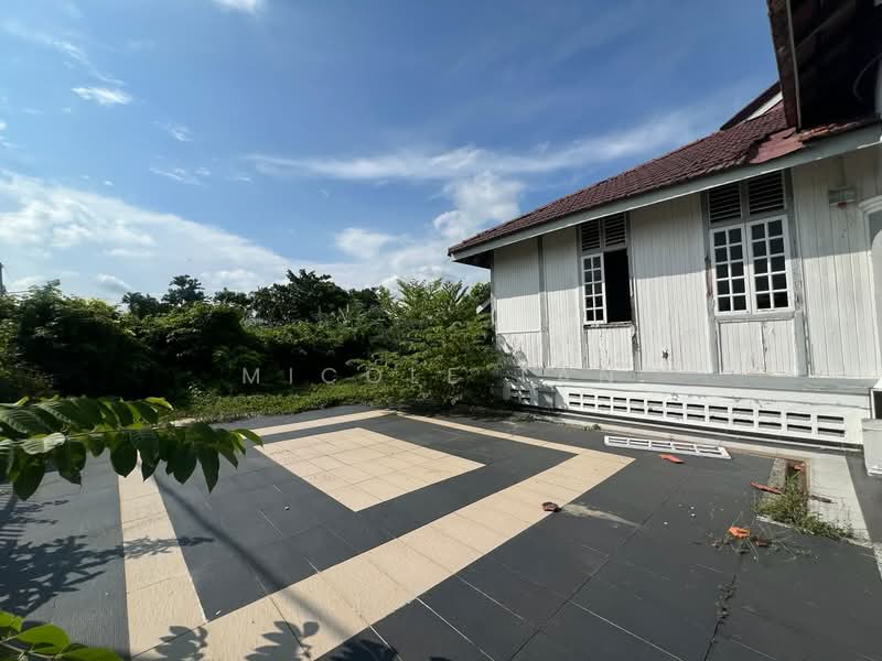 Bungalow House for Sale in Bandar Muar (Muar) - Micole Tan - PropertyGuru.com.my