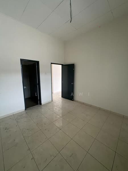 Rumah Berkembar untuk Dijual di Taman Srikandi (Telok Panglima Garang) - Liza Awi - Interior - PropertyGuru.com.my