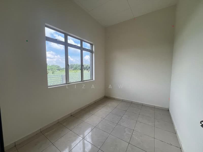 Rumah Berkembar untuk Dijual di Taman Srikandi (Telok Panglima Garang) - Liza Awi - Interior - PropertyGuru.com.my