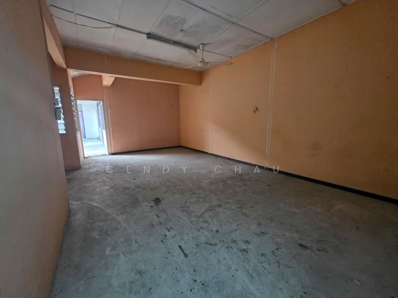Shop / Office for Rent in Bandar Baru Uda (Tampoi) - Cendy Chau - Interior - PropertyGuru.com.my