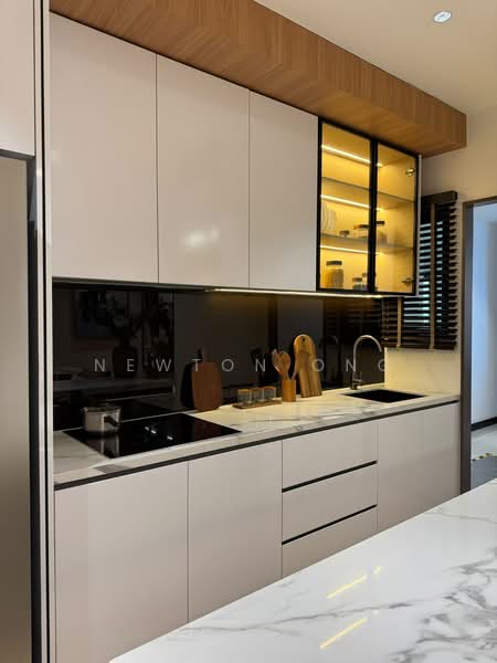 Kondominium untuk Dijual di Armani Avani Residence - Newton Ong - Kitchen - PropertyGuru.com.my
