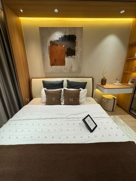 Kondominium untuk Dijual di Armani Avani Residence - Newton Ong - Bedroom - PropertyGuru.com.my