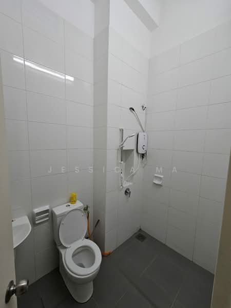 Terraced House for Rent in Johor Bahru (Johor) - Jessica Ma - Bathroom - PropertyGuru.com.my