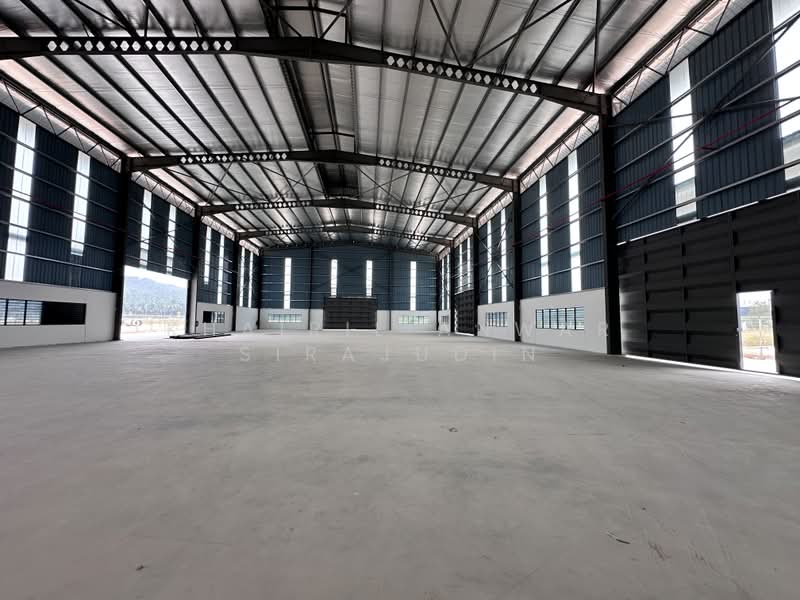 Kilang Terpisah untuk Disewa di Eco Business Park V (Puncak Alam) - Khairil Anwar Sirajudin - Interior - PropertyGuru.com.my