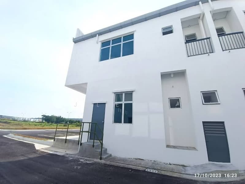 Shop / Office for Sale in Taman Pulai Mutiara (Iskandar Puteri (Nusajaya)) - Julie Yew - Exterior - PropertyGuru.com.my
