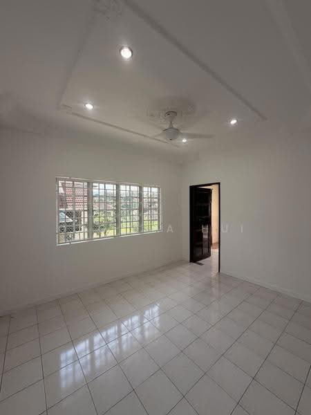 Bungalow House for Sale in Lavender Heights (Senawang) - Ong Jia Hui - PropertyGuru.com.my