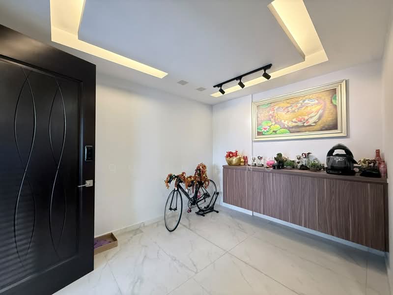 Semi-Detached House for Sale in Taman Pelangi (Johor Bahru) - Queenie Ng - Entrance - PropertyGuru.com.my