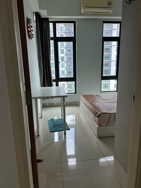 Service Residence for Sale at Pearl Suria - Woon Hoe Loh - PropertyGuru.com.my