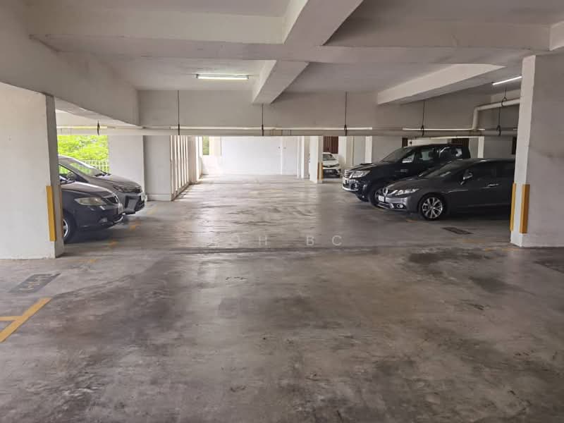 Kondominium untuk Dijual di Casa Tropicana - Soh BC - Car Park - PropertyGuru.com.my