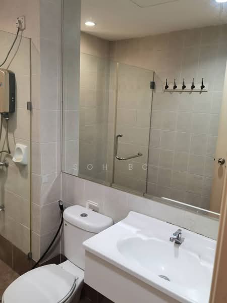 Kondominium untuk Dijual di Casa Tropicana - Soh BC - Bathroom - PropertyGuru.com.my