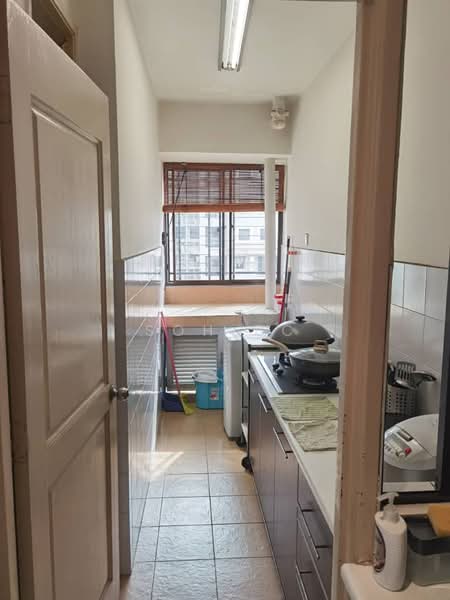 Kondominium untuk Dijual di Casa Tropicana - Soh BC - Kitchen - PropertyGuru.com.my