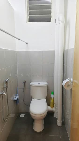 Pangsapuri untuk Dijual di Idaman Selasih - Jossie Teoh - Bathroom - PropertyGuru.com.my