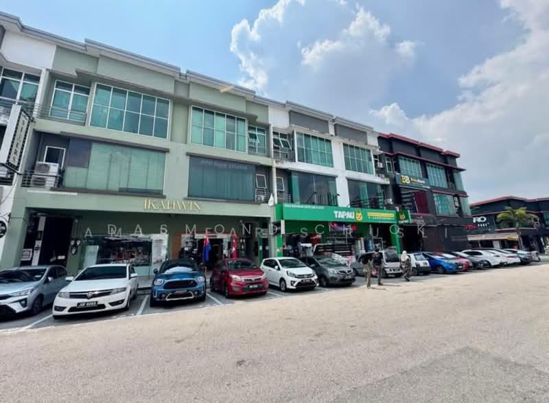Kedai untuk Dijual di Taman Larkin Idaman (Johor Bahru) - Dasmond Chiok - PropertyGuru.com.my