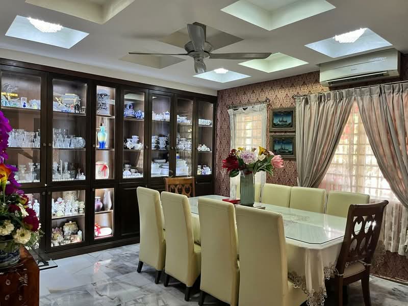 Semi-Detached House for Sale in Alam Damai (Cheras) - Nick Yap - Dining Room - PropertyGuru.com.my