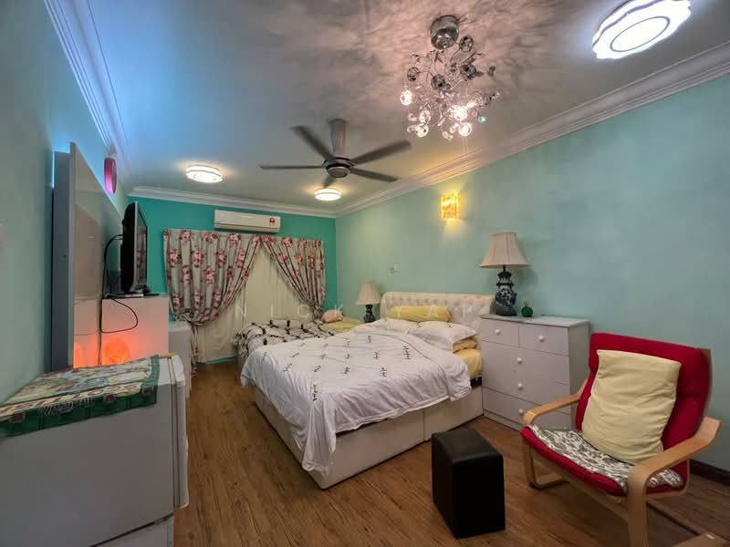 Semi-Detached House for Sale in Alam Damai (Cheras) - Nick Yap - Bedroom - PropertyGuru.com.my