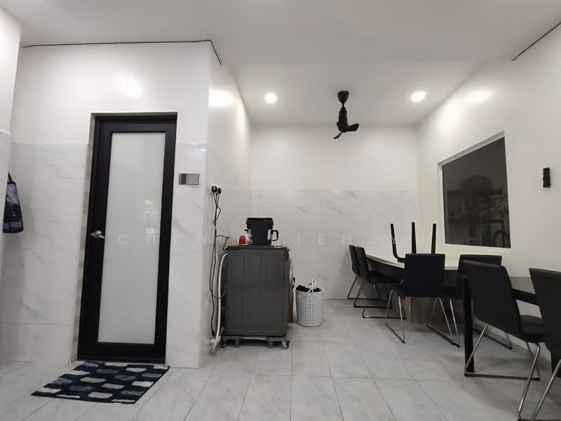Terraced House for Sale in Senai (Kulai) - Chen Shieh Yu - Dining Room - PropertyGuru.com.my